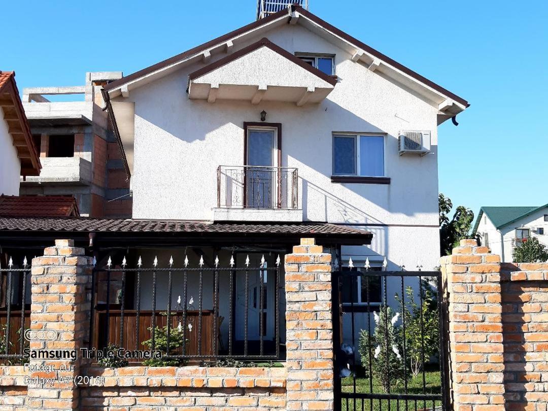 Casa Alba Hotel Năvodari Екстериор снимка