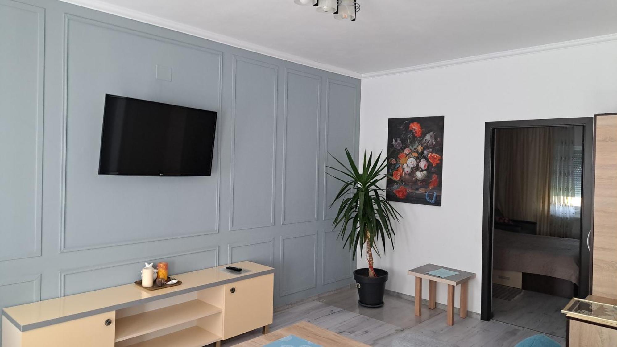 Casa Alba Hotel Năvodari Екстериор снимка