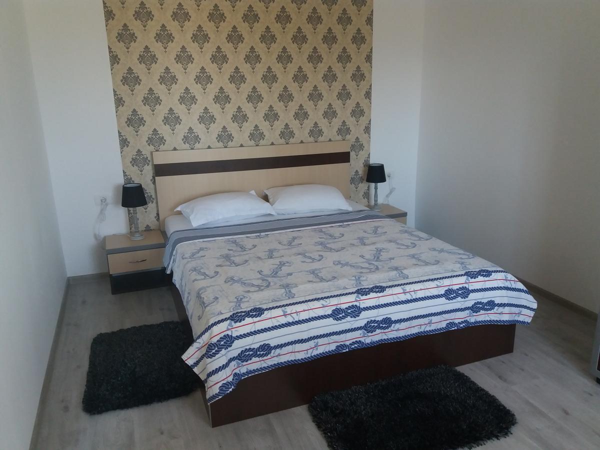 Casa Alba Hotel Năvodari Екстериор снимка